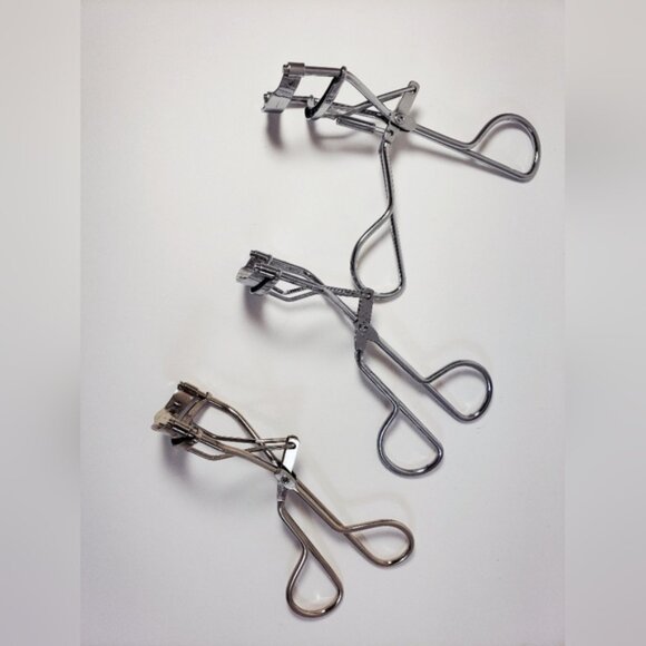 Three Different Eyelash Curlers All Three A Set - Picture 9 of 10